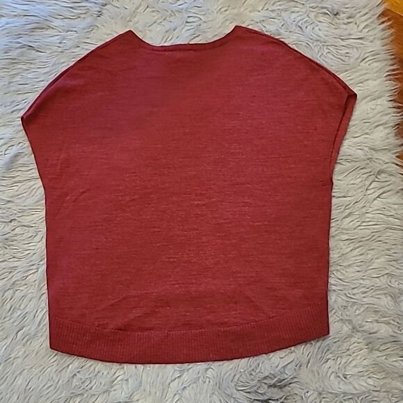 Coldwater creek womens red vneck wool blend sleeveless sweater size small - Picture 5 of 5